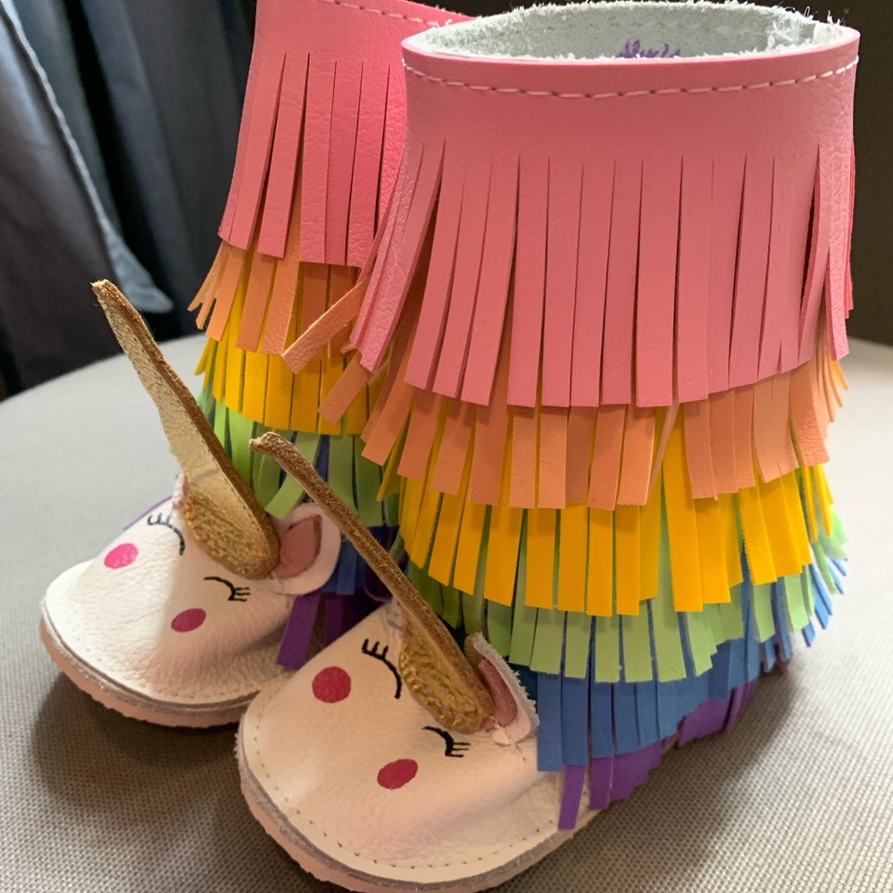 SOLD toddler boots